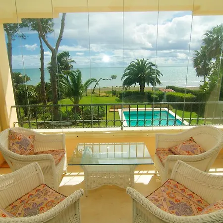 Penthouse Venalmar 度假居 *